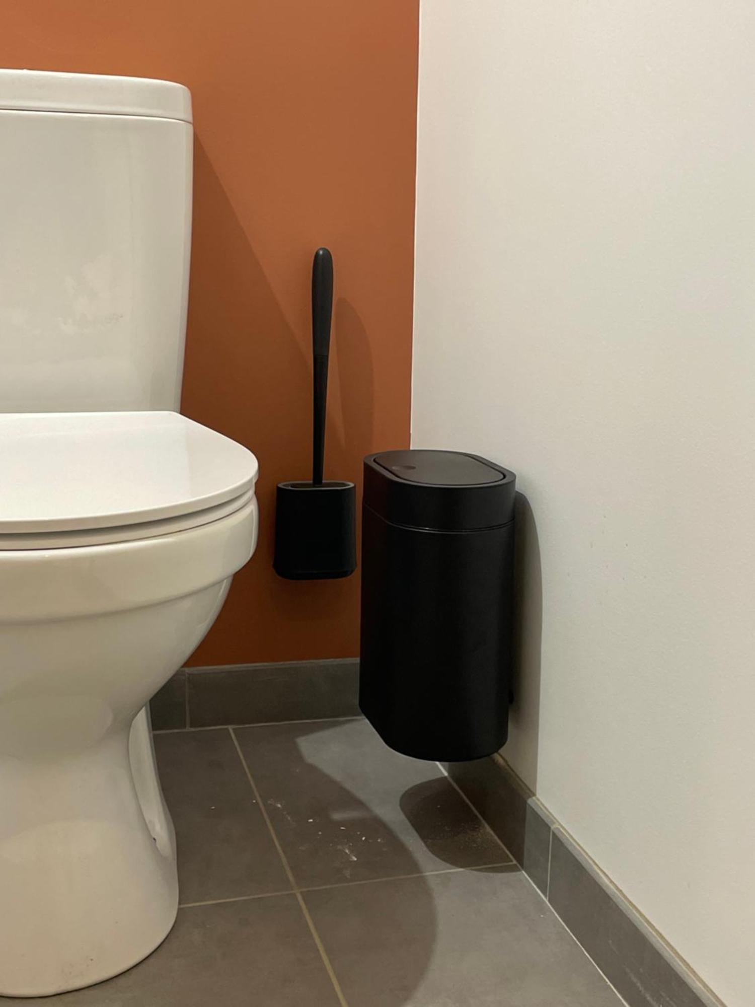 70 Cour La Fontaine Apartment